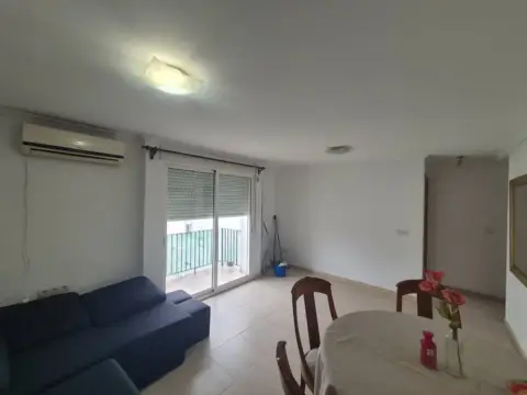 Piso en Benetússer