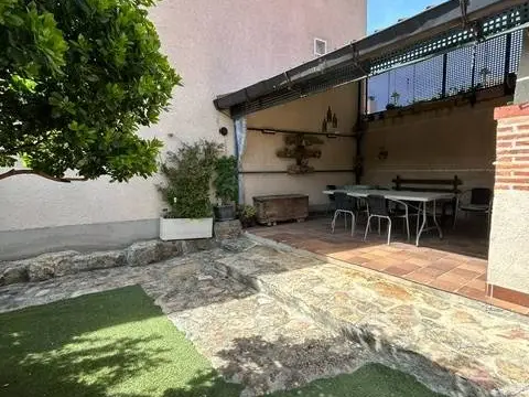 Casa unifamiliar en Collado Hermoso