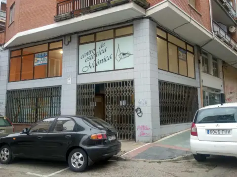 Local comercial en Rota-Esquina Cardenal Frías