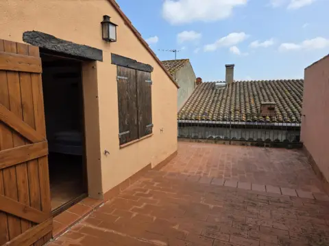 Casa en calle Nou, 1