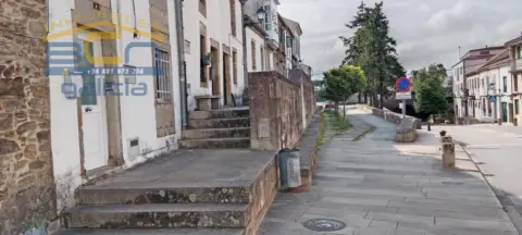 Casa en calle de Sar