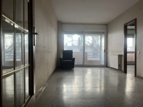 Piso en calle de La Indústria