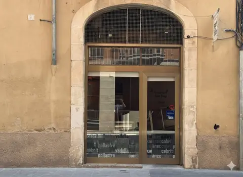 Local comercial en calle de Gurb, 26
