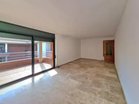 Piso en calle D'esteve Pila