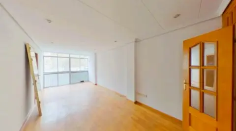 Piso en calle Bonestar, 54