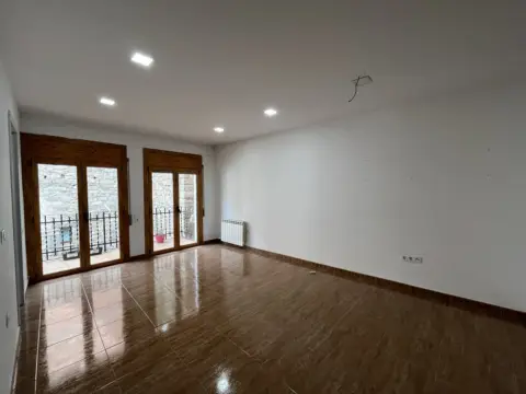 Piso en calle Nou