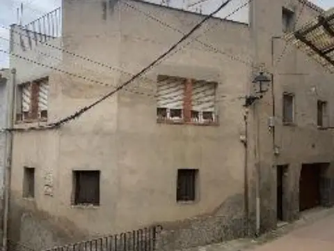 House in calle Pinell