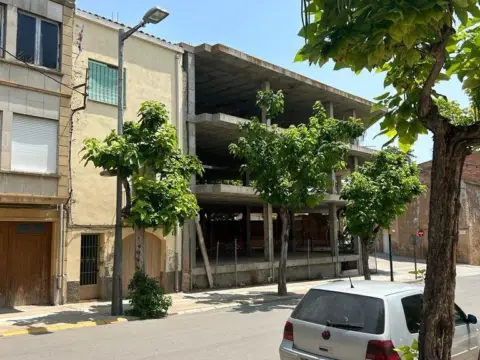 Edificio en calle Mn Anton Navarro