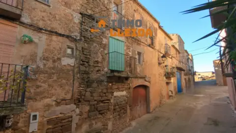 Casa en calle Esglesia Colldelrat