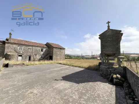 Casa en Otro Concello