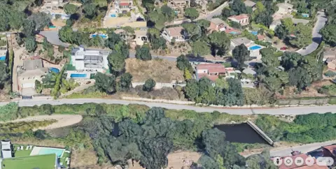 Terreno en calle Alzina, 13