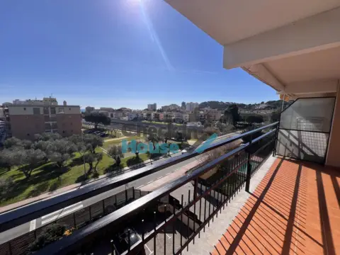 Piso en Avenida Andorra