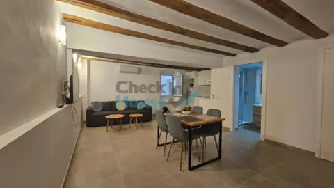 Piso en calle de Girona