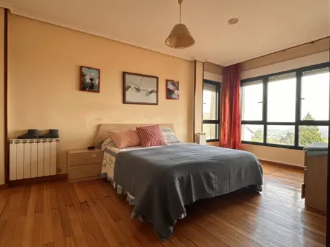Casa en Urbanización San Sadurniño