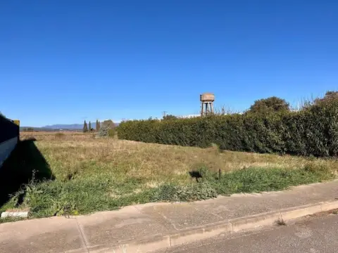 Terreno en calle de Terrades, 4