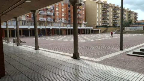 Local comercial en Plaza Osona, 5