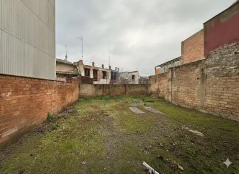 Terreno en Plaza Major, 19