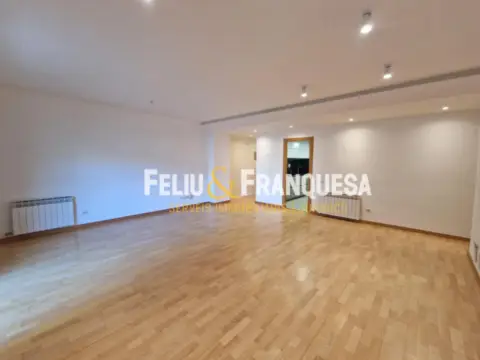 Piso en calle de Borrell