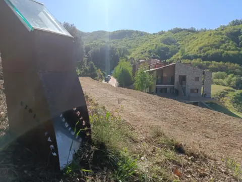Terreno en Paseo Montseny, 11
