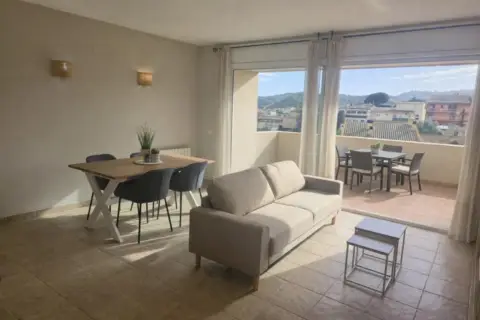 Piso en calle Galceran de Requesens