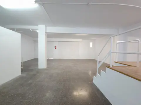Local comercial en calle D'extremadura