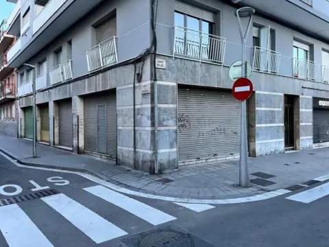 Local comercial en Sant Joan Despí