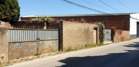 Terreno en calle de Vilatenim, 15