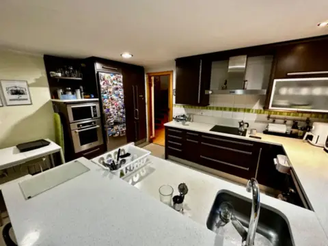 Casa pareada en calle de la Malaza