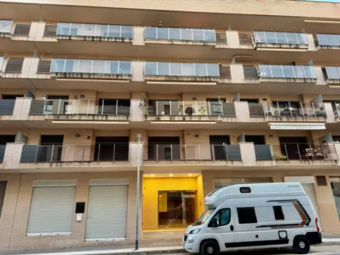 Dúplex en calle Carrer del Riu Glorieta