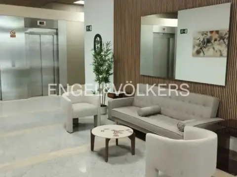 Loft en Rosa Luxemburgo-Padrerón-Polígono Industrial Norte