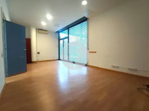 Local comercial en La Vila Olímpica del Poblenou