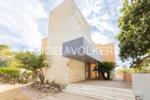 Casa en El Vedat-Santa Apol·lònia