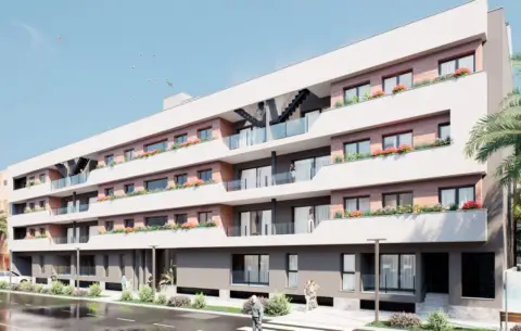 Piso en calle Avenida Romería de La Virgen del Carmen, nº 76C