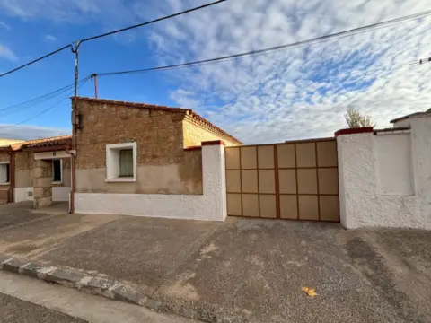 Casa rústica en Sariñena