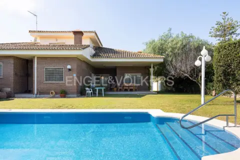 Casa en Urbanizaciones Cumbres de Calicanto-Manyes-Barbeta