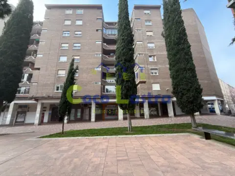 Piso en Plaza de Barcelona, 24