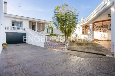 Casa en Albaida del Aljarafe