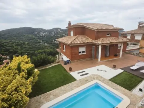 Chalet en Sant Fost de Campsentelles