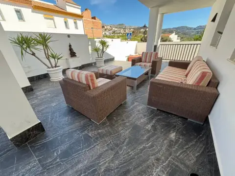 Chalet en Villanueva de la Concepción