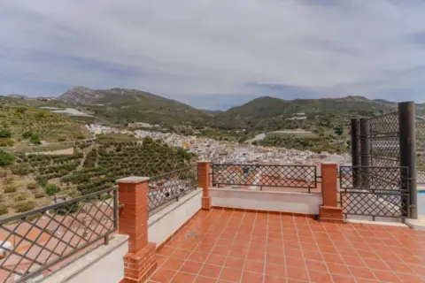 Piso en Ítrabo