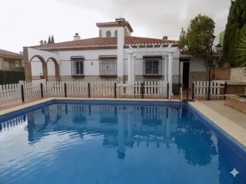 Casa en calle B-2