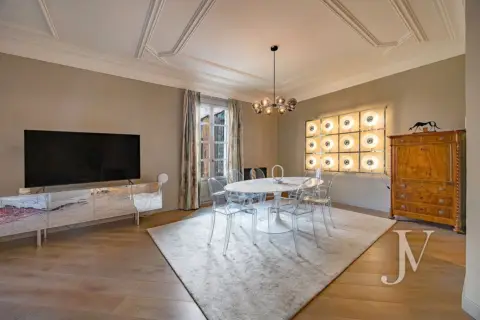 Piso en La Dreta de l'Eixample