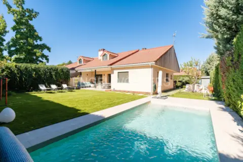 Casa adosada en Guadarrama