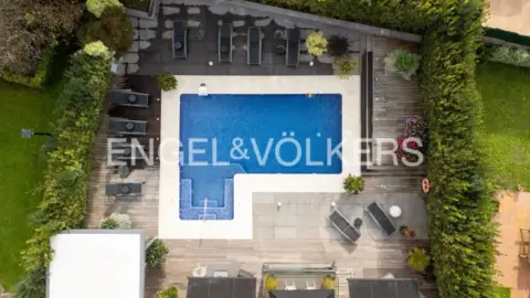 Casa rústica en calle de Intxaurrondo