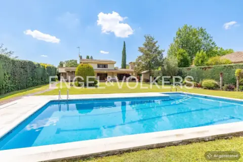 Casa en Villafranca del Castillo