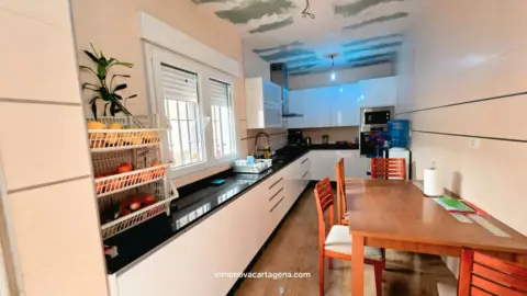 Casa adosada en calle de la Estrella