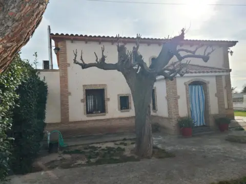 Chalet en Barrios Rurales del Norte