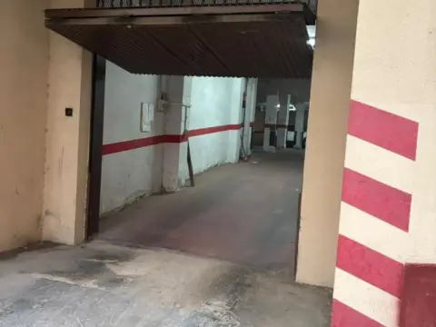Garaje en calle de Lope Báez de Herrero