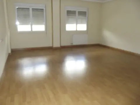Piso en calle de la Corredera