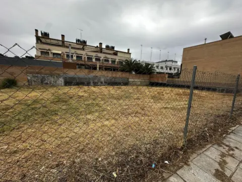 Terreno en Carrer d'Euskadi, 23